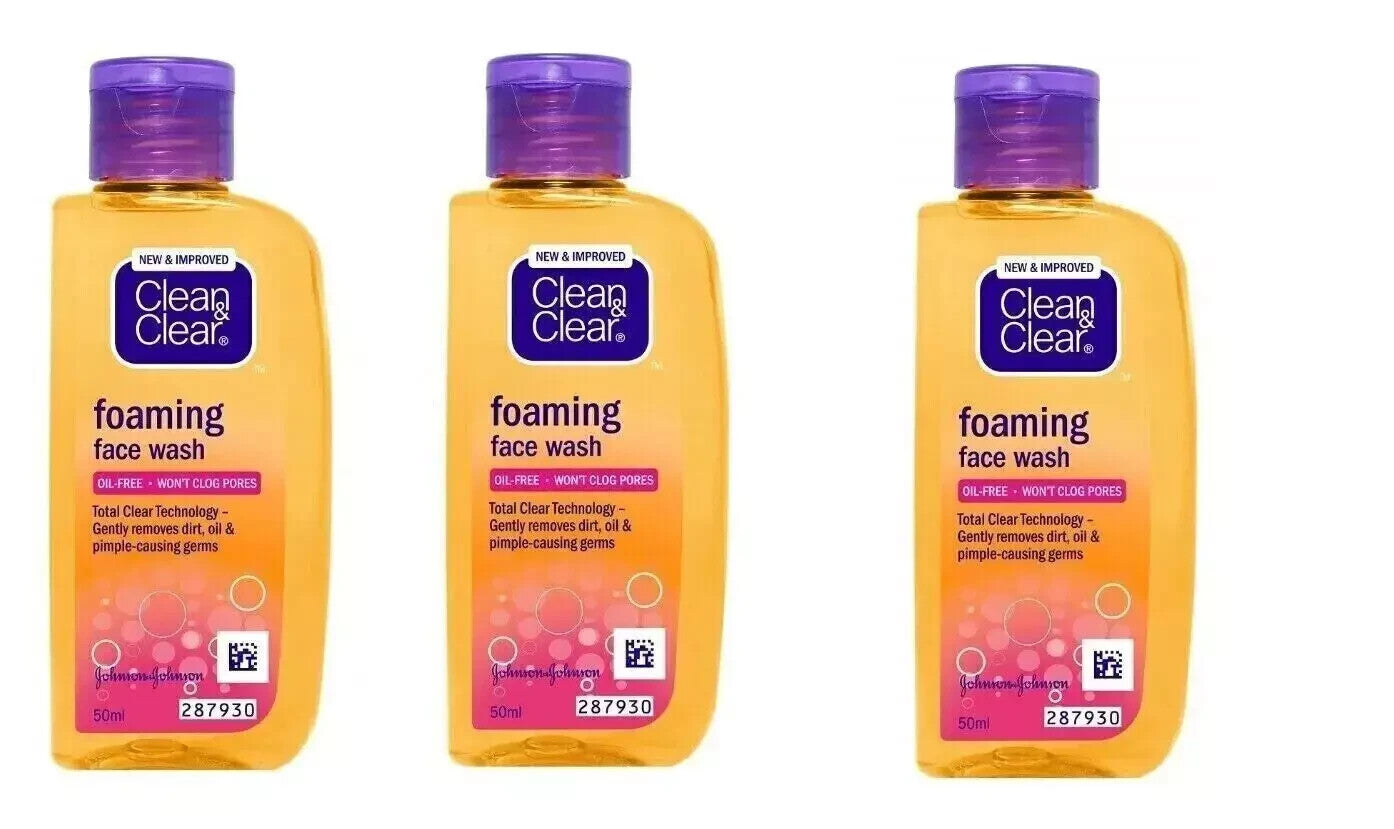 Clean & Clear Foaming Face Wash used for oily and pimple prone skin of 3 x 50ml