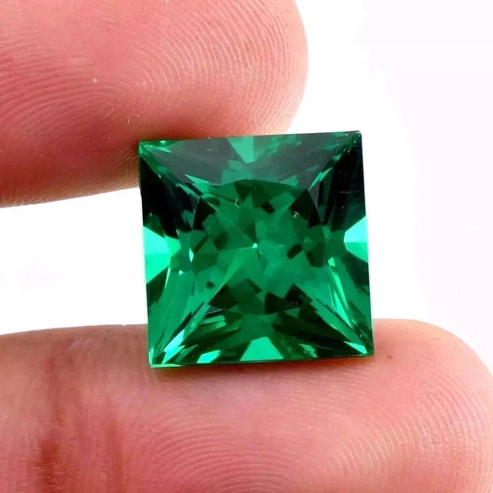 GIE Certified 7.67 Ct Princess Natural Colombian Green Emerald Loose Gemstone