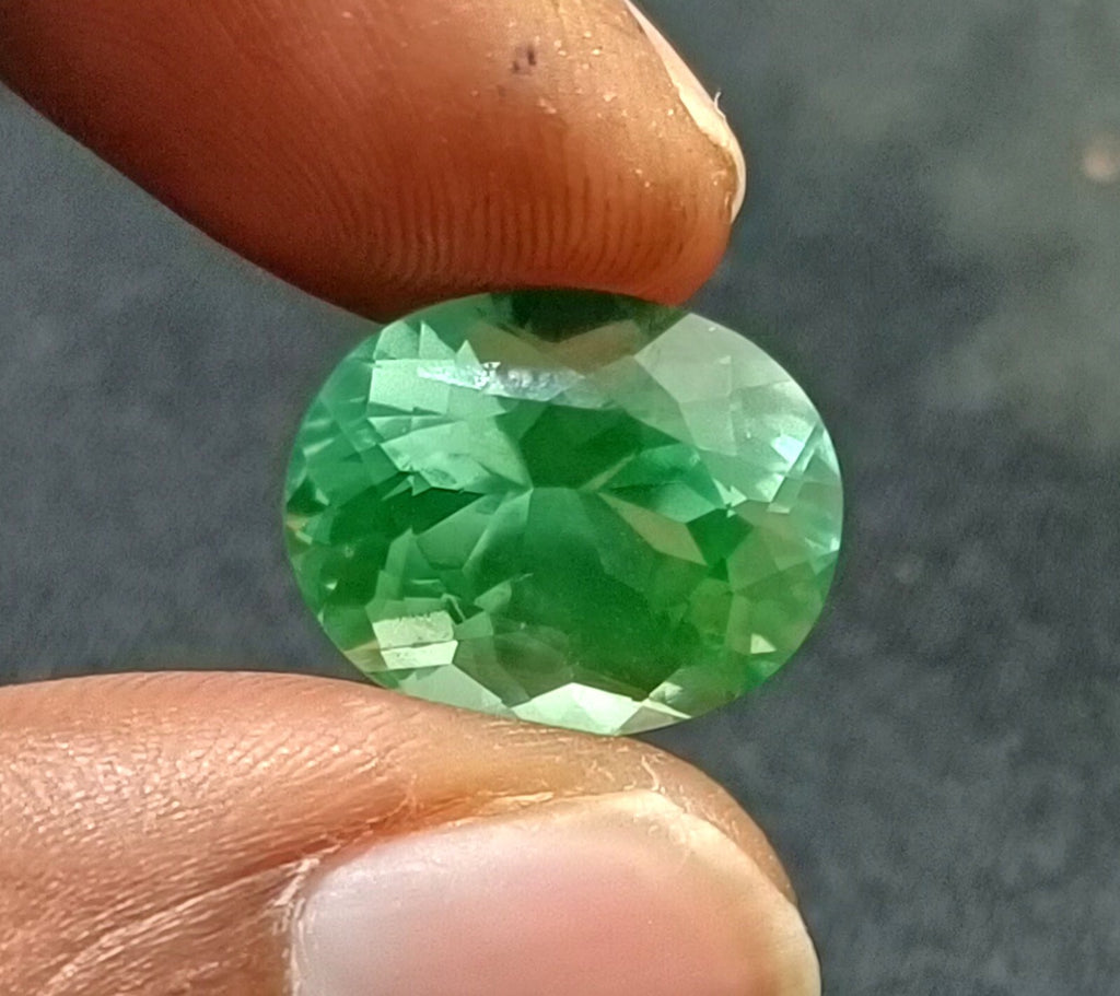 15.40 Ct Natural Green Sapphire Flawless Certified OvalCut Loose Gemstone