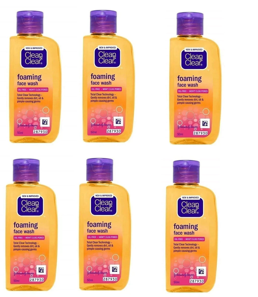 Clean & Clear Foaming Face Wash used for oily and pimple prone skin of 3 x 50ml