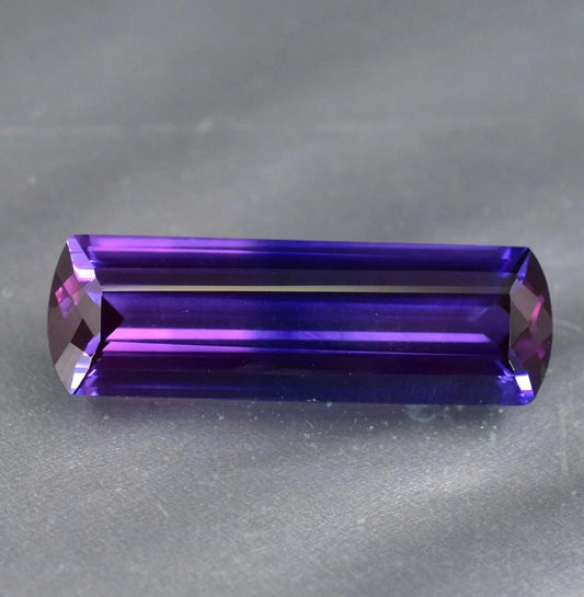 20.35 Ct Natural EGL Certified Bi-Color Alexandrite Fancy Cut Loose Gemstone