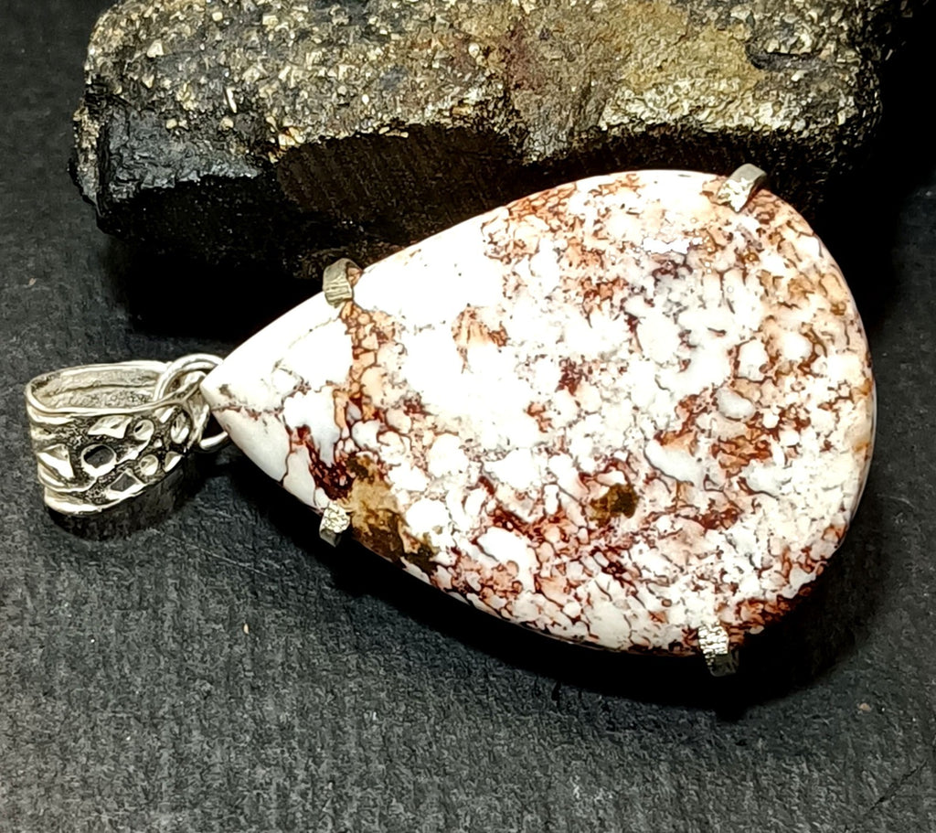 67.50 Ct Natural White Turquoise Pear Cut 925 Solid Silver Pendant Loose Gems