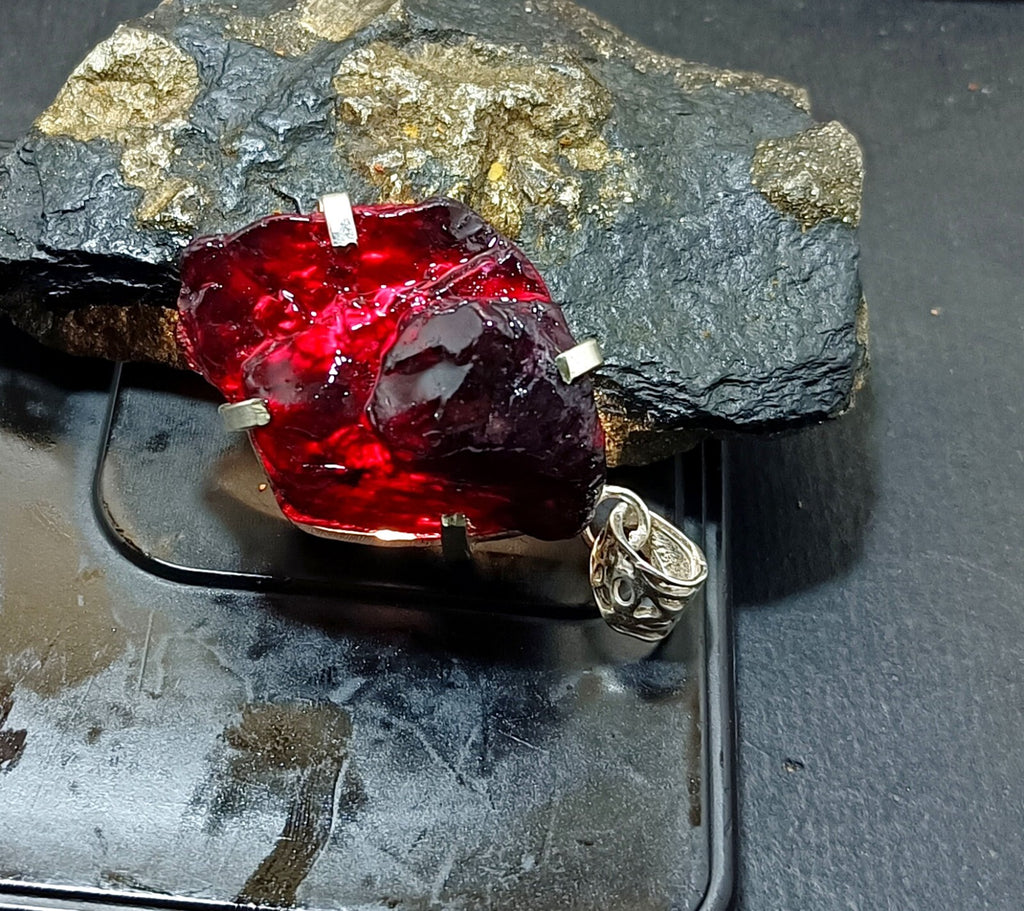 EGL Certified 158.50 Ct Natural PAINITE  Solid Silver Pendant LOOSE Gemstone