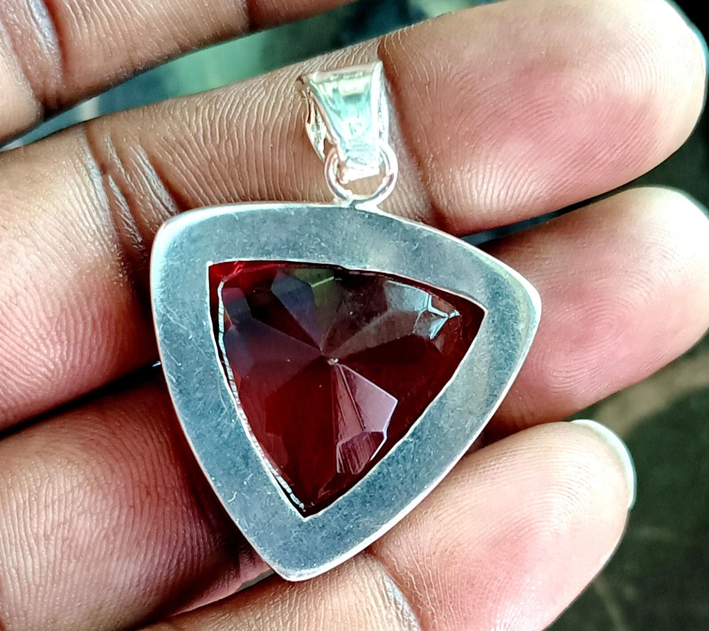 90.85 Ct Natural 7 Color Zultanite Pendant 925 Silver Loose Certified Gemstone