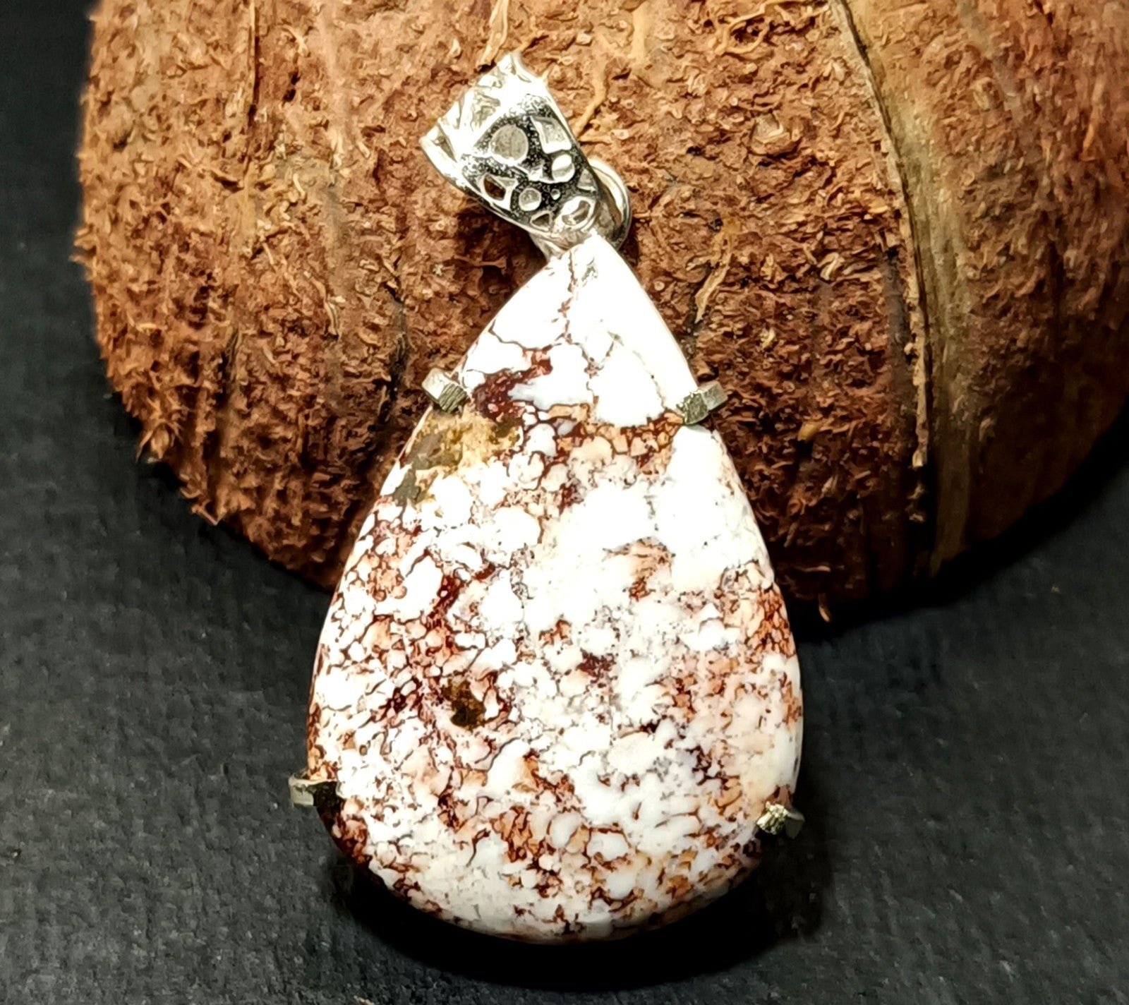 67.50 Ct Natural White Turquoise Pear Cut 925 Solid Silver Pendant Loose Gems