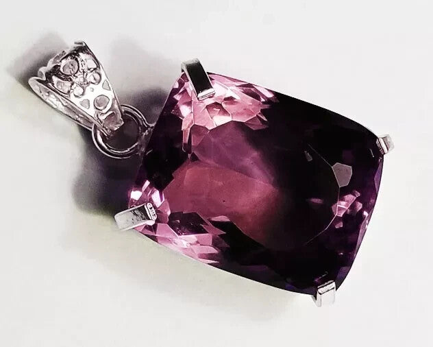 Color Changing Zultanite GS Solid Silver Pendant 91.50 Ct Certified Loose Gems