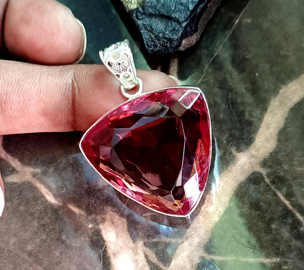 90.85 Ct Natural 7 Color Zultanite Pendant 925 Silver Loose Certified Gemstone