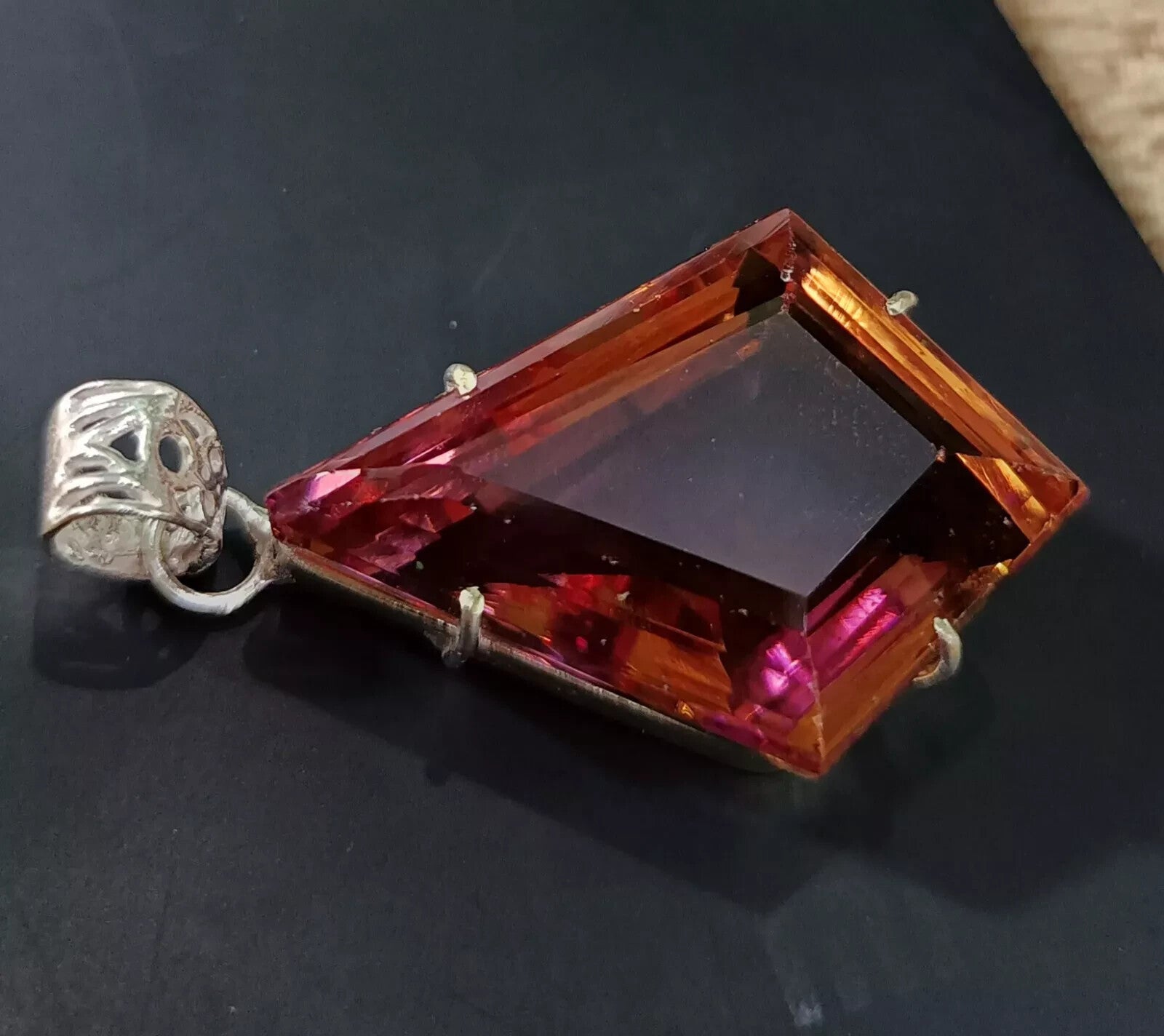 98.05 Ct Natural 7 Color Zultanite Pendant 925 Silver Loose Certified Gemstone