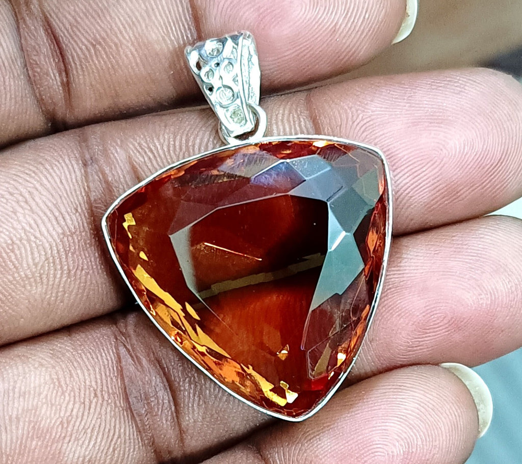 90.85 Ct Natural 7 Color Zultanite Pendant 925 Silver Loose Certified Gemstone