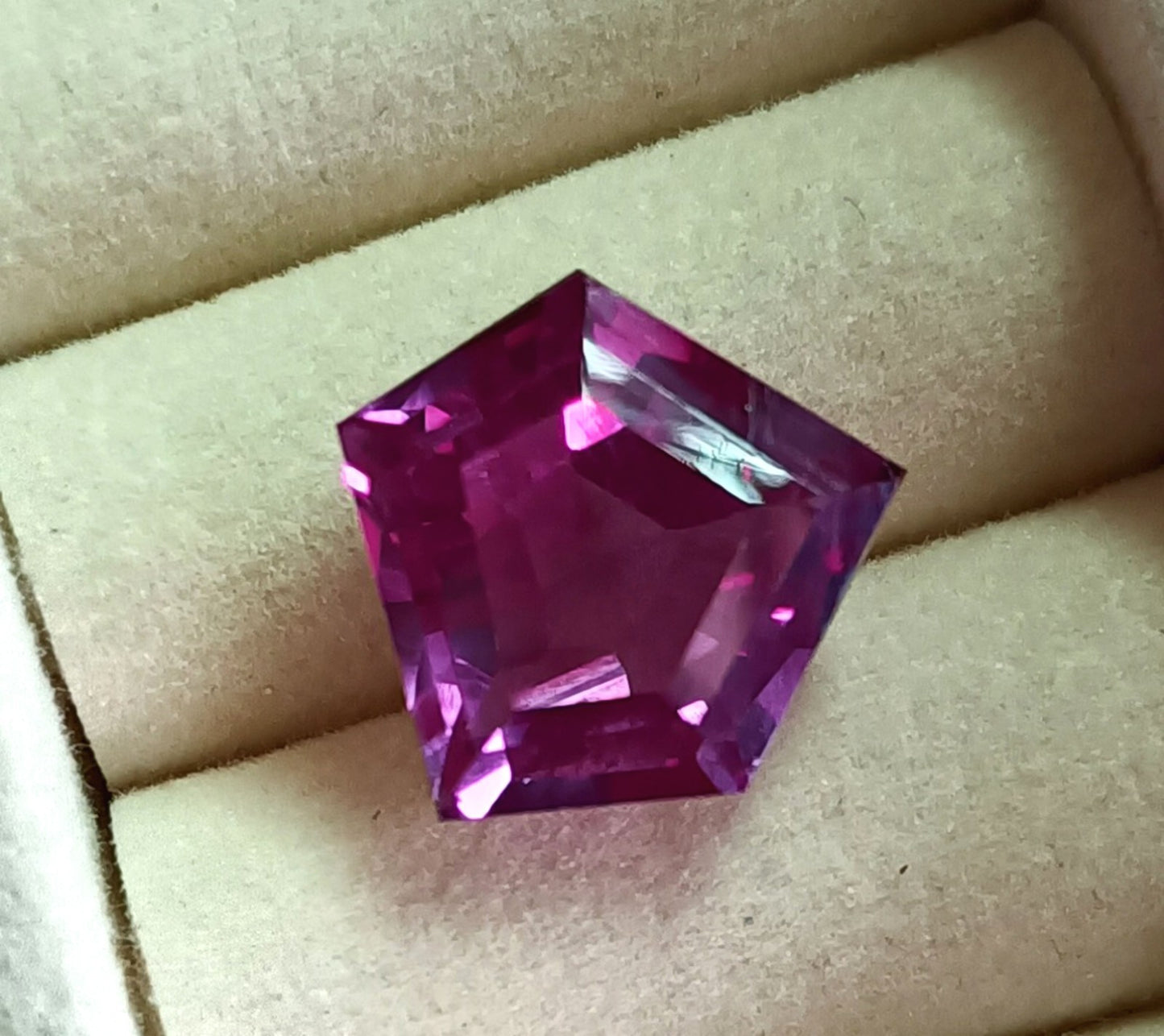 12.00 CT Certified Color Changing Natural Alexandrite Loose Gemstone Fancy Cut