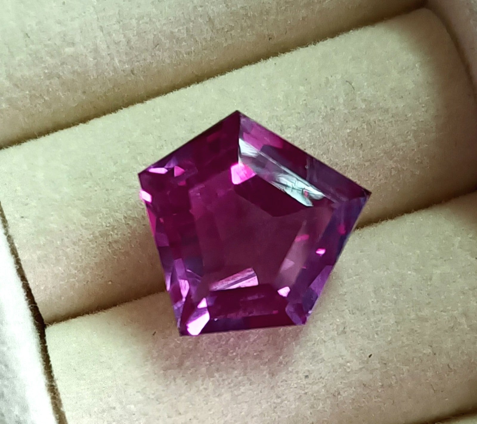 12.00 CT Certified Color Changing Natural Alexandrite Loose Gemstone Fancy Cut