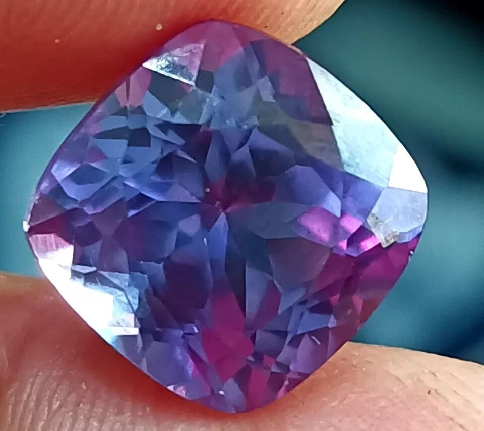 80 Ct EGL Certified Natural Alexandrite Color Change Cushion Loose Gemstone