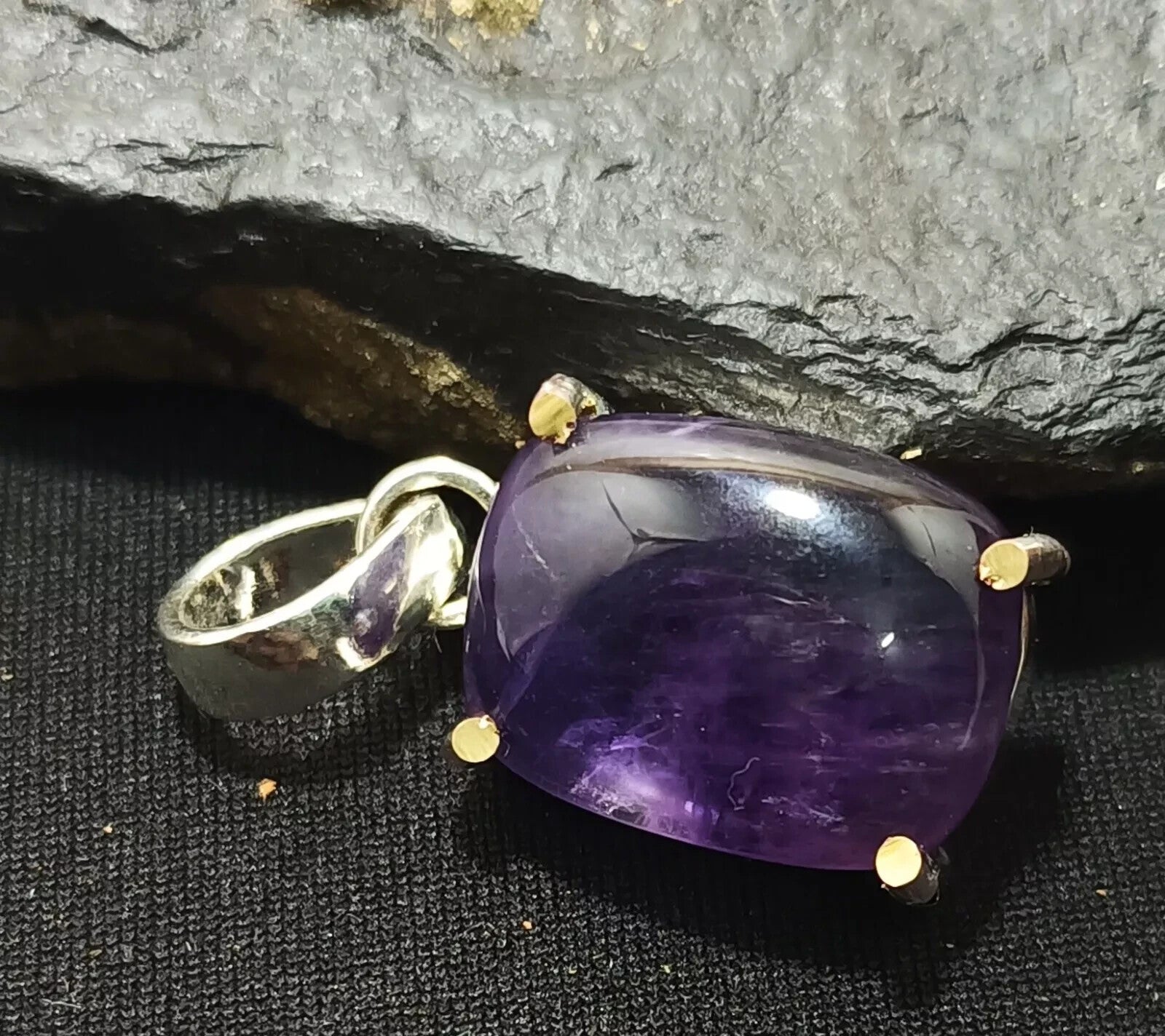 Flawless Natural PURPLE Amethyst 24.90 Ct Sterling Silver Cabochon A++ Pendant