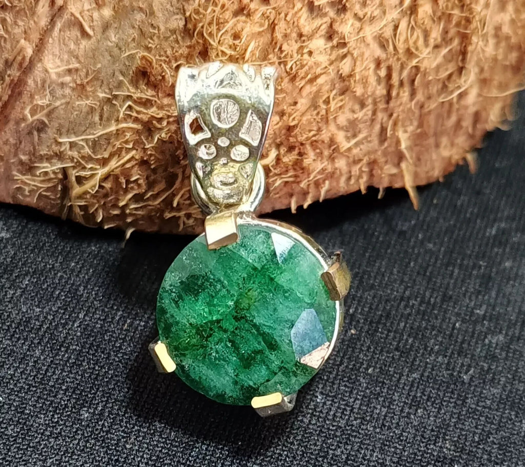 Certified 21.05 Ct Natural Emerald 925 Solid Silver Round  Cut Pendant Gemstone