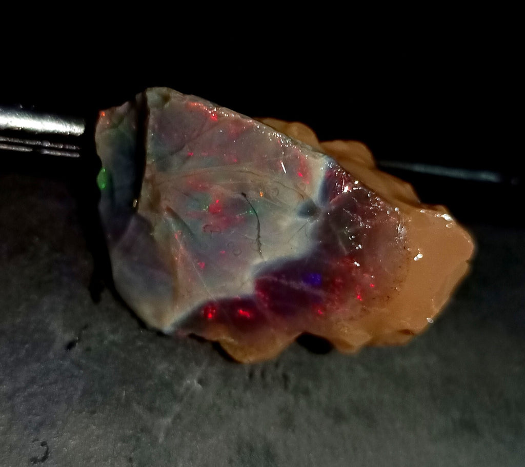 A++Play of Color 61.25 Ct Natural Ethiopian Black Opal Welo Rough LOOSE GEMSTONE