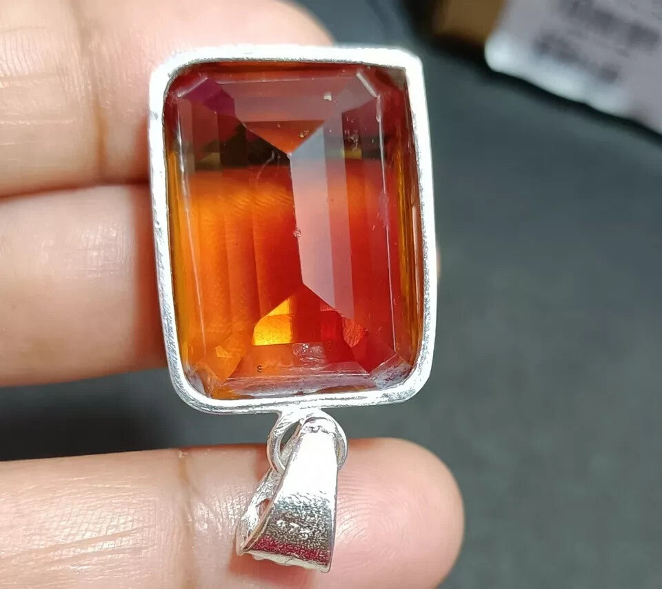 Certified 82.0 Ct Natural Zultanite 7 Color Emerald Pendant 925 Silver Gemstone