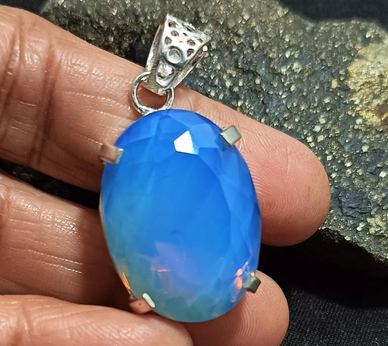 Certified 59.05 Ct Natural Opal 925 Solid Silver Pendant Loose Gemstone