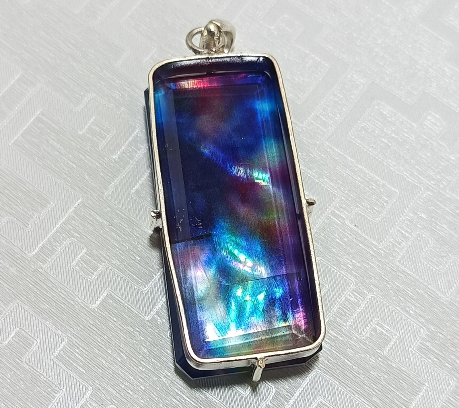 Certified 82.70Ct Natural Ammolite 925 Silver Emerald Cut Pendant Loose Gemstone