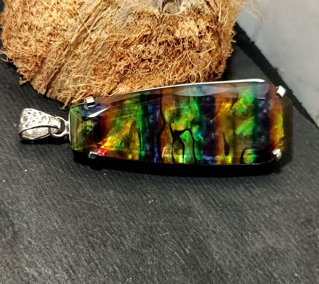 Certified 100.10 Ct Natural Ammolite 925 Solid Silver Rainbow Pendant Gemstone