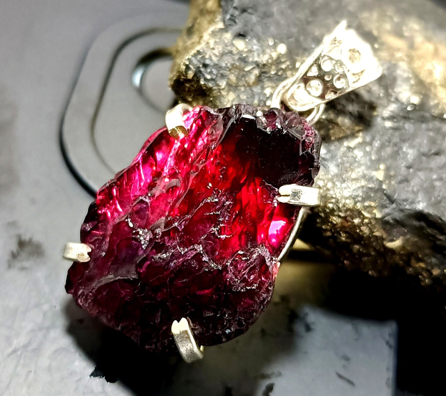 Rough Cut 77.05Ct Painite Gemstone 925 Sterling Silver Pendant,Gift For Her Love