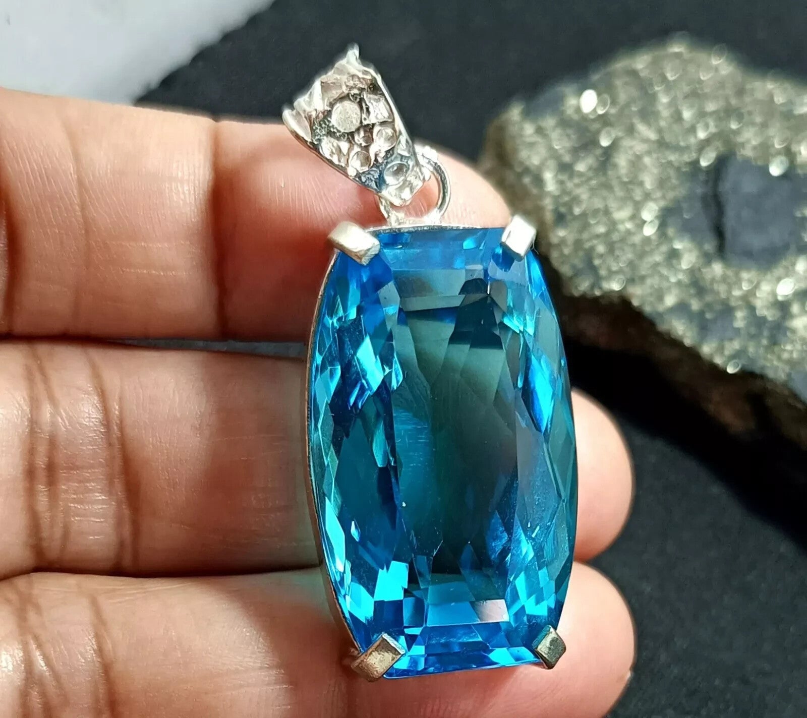 69.75 Ct Certified Lab-Created Blue Topaz 925 Solid Silver Pendant Gemstone