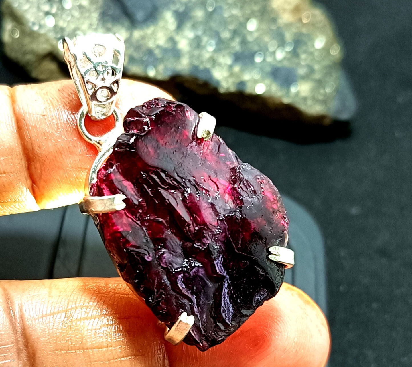 Rough Cut 77.05Ct Painite Gemstone 925 Sterling Silver Pendant,Gift For Her Love