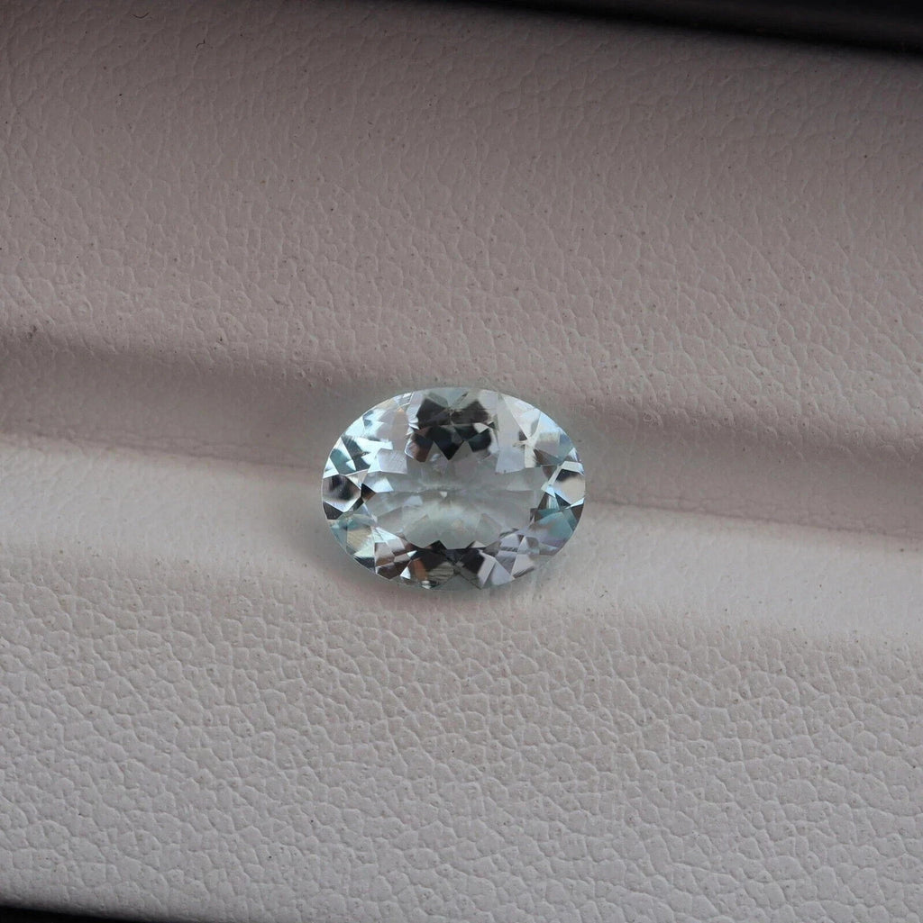 A+ Natural Ocean Blue Aquamarine GIE Certified Oval Cut GEMSTONE 8 Ct