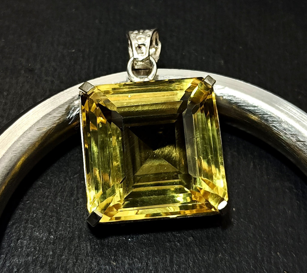 94.95 Ct Certified Flewless Topaz 925 Solid Silver Asscher Pendant LooseGemstone