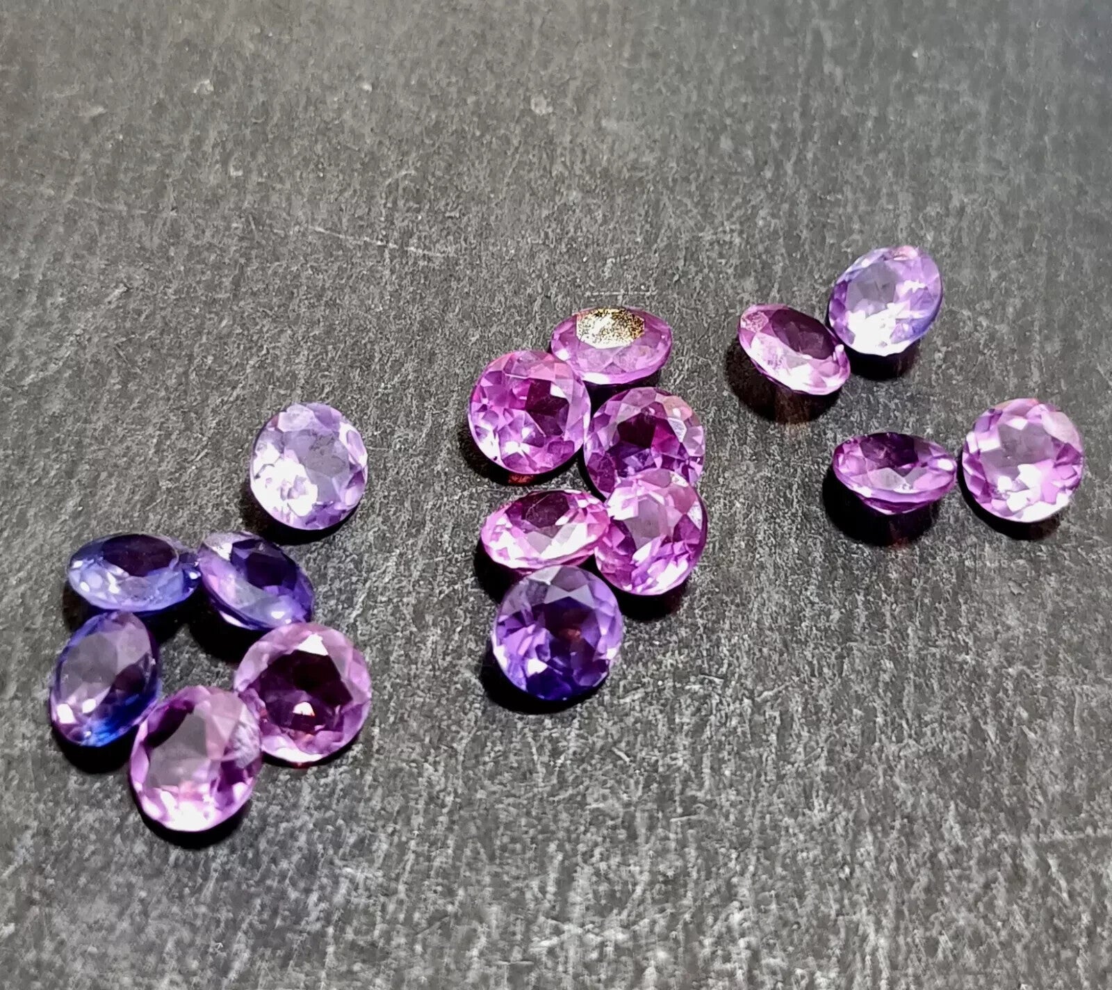 Flawless 6 MM 20 Pcs Natural Bi-Color Certified Sapphire Round Gemstone Lot