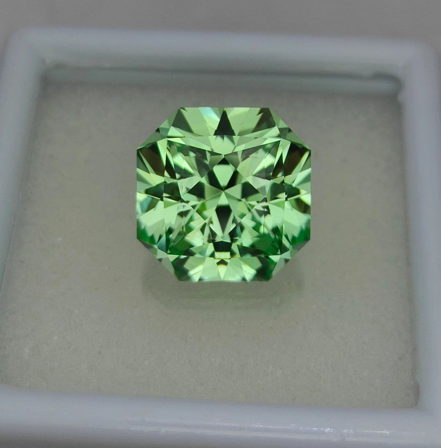 Precision Cut, 11mm Apple Green Sapphire: 9.60 Ct Asscher Cut Jewelry Gemstone