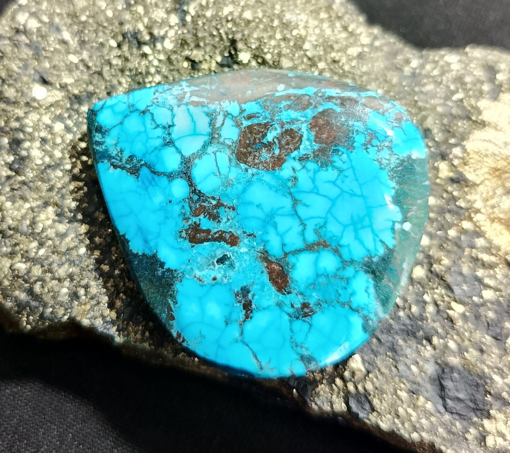 57.15 Ct Natural Turquoise Arizona blue Pear Cut Loose Gemstone With Free Gift