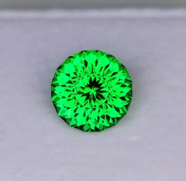 10Ct Natura Green Sapphire Round Fine Cut Loose Gemstone Untreated GIE Certified