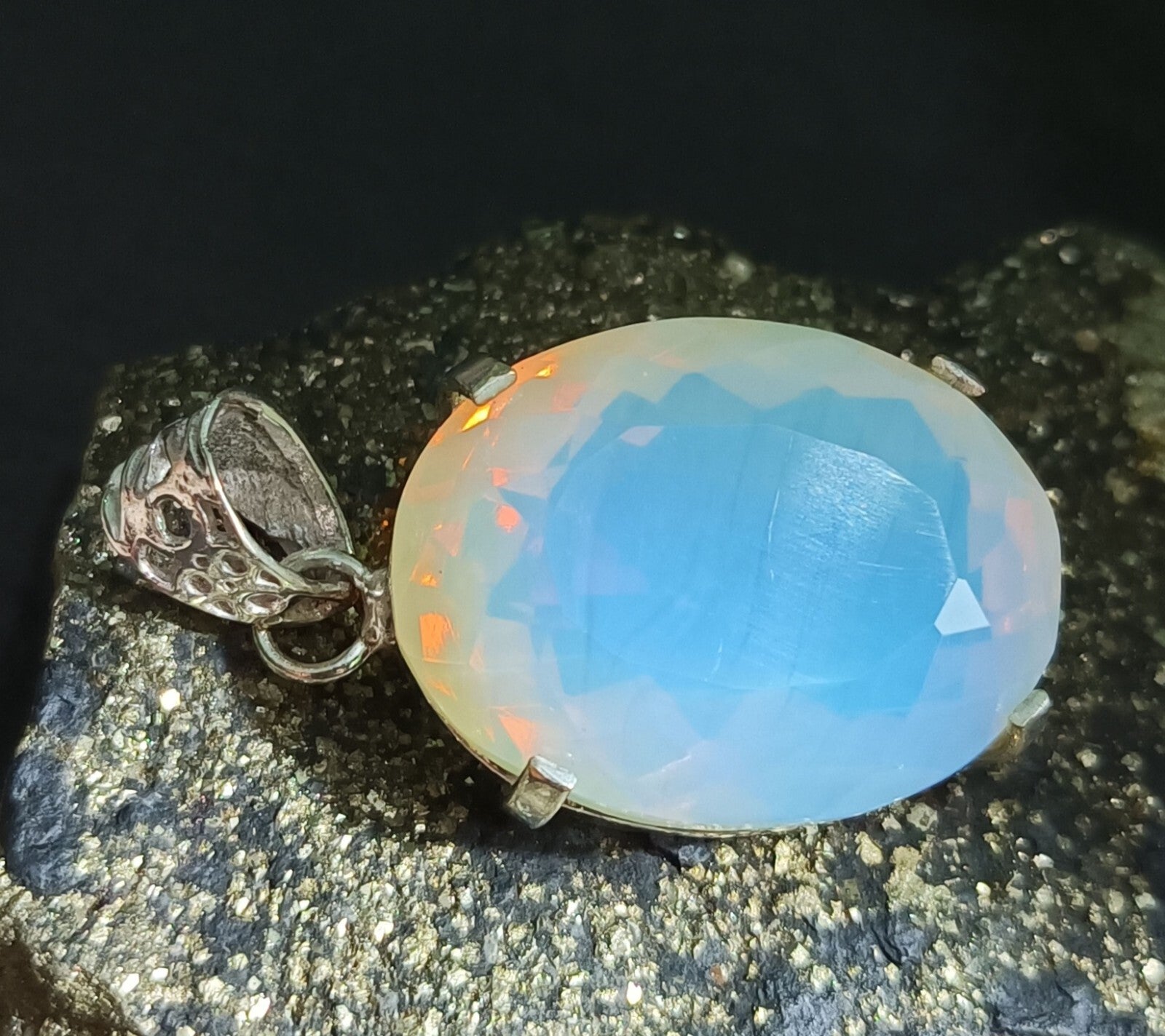 EGL Certified 68.30 Ct Natural Opal 925 Solid Silver Pendant Loose Gemstone