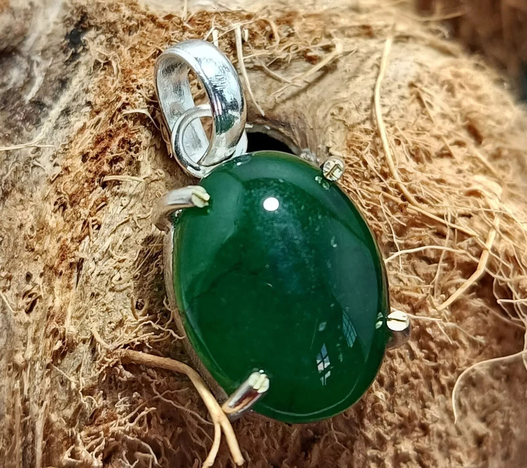 Certified 22.20 Ct Stunning Emerald Solid Silver Oval Cabochon Pendant Gemstone