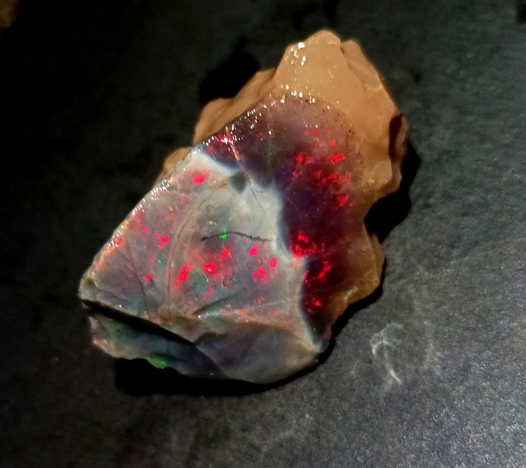 A++Play of Color 61.25 Ct Natural Ethiopian Black Opal Welo Rough LOOSE GEMSTONE