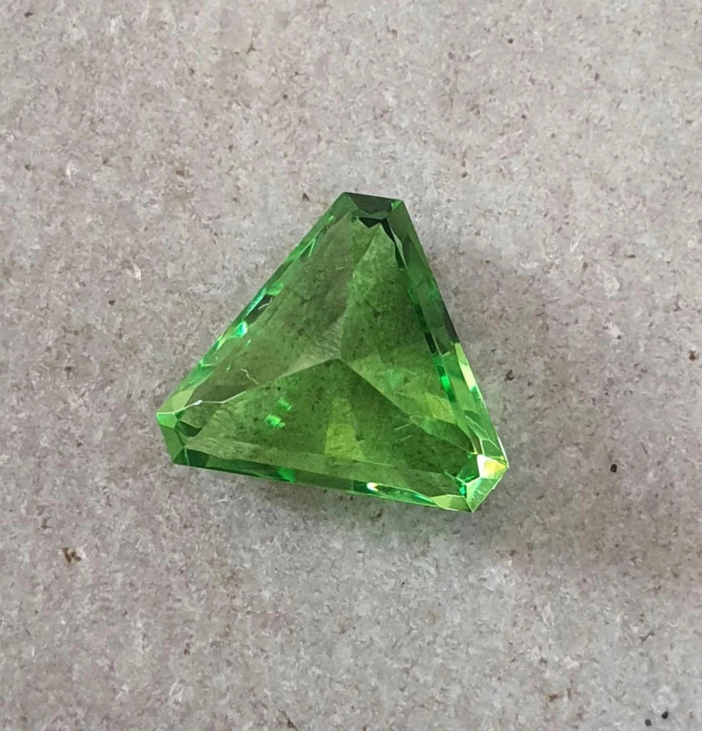 10 Ct Natural Green Peridot Triangle Cut Quality GIE Certified Loose Gemstones