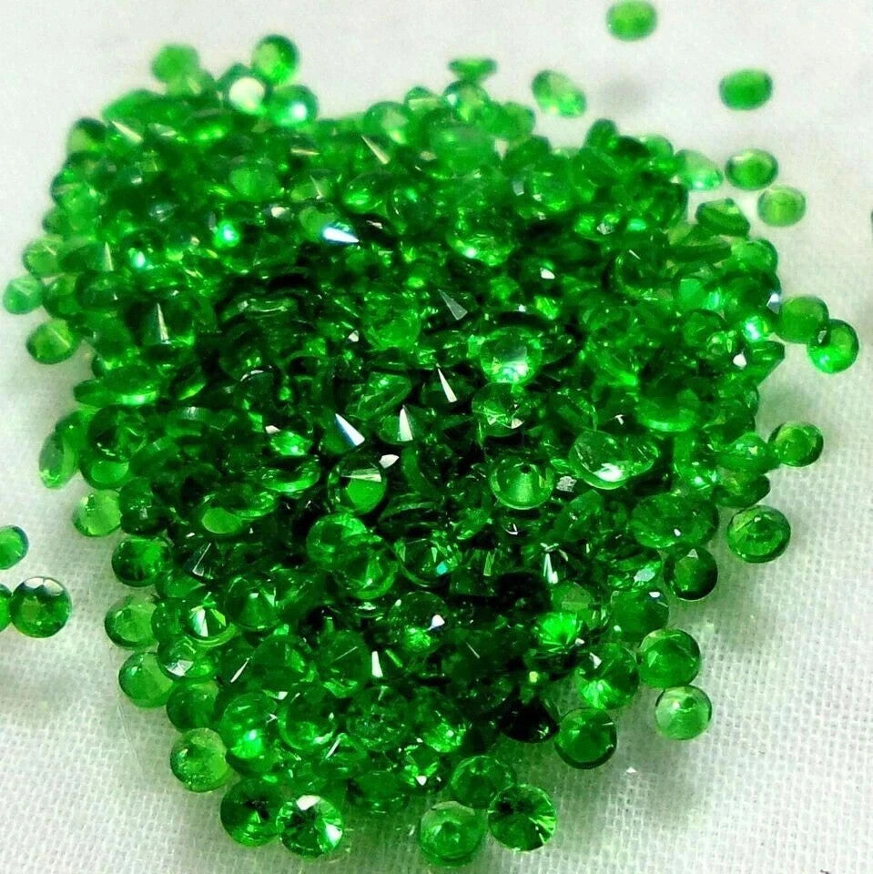 Natural Green Emerald Round Cut 2 MM 100 pcs Loose Gemstone GIE Certified