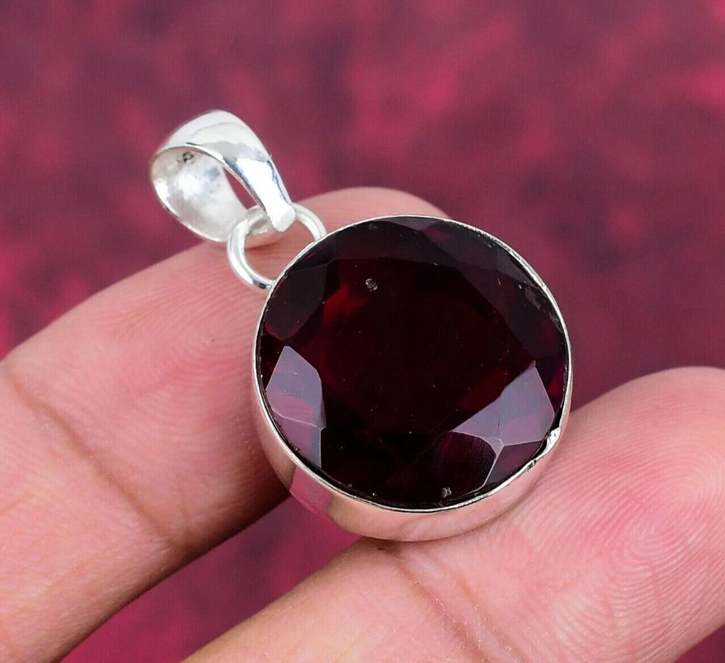 35 Ct Beautiful Red Garnet Gemstone Handmade Sterling Silver Pendant Jewelry