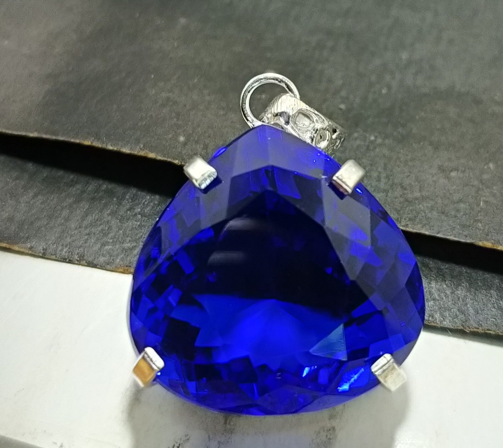 Blue Little Heart Topaz Certified Natural 77.15 Ct 925 Sliver Pendant Gemstone