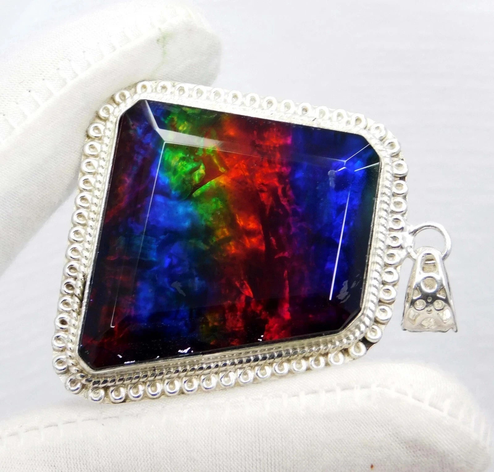 90.40 Ct Natural Canadian Ammolite Pendant Sterling Silver Setting Gemstone