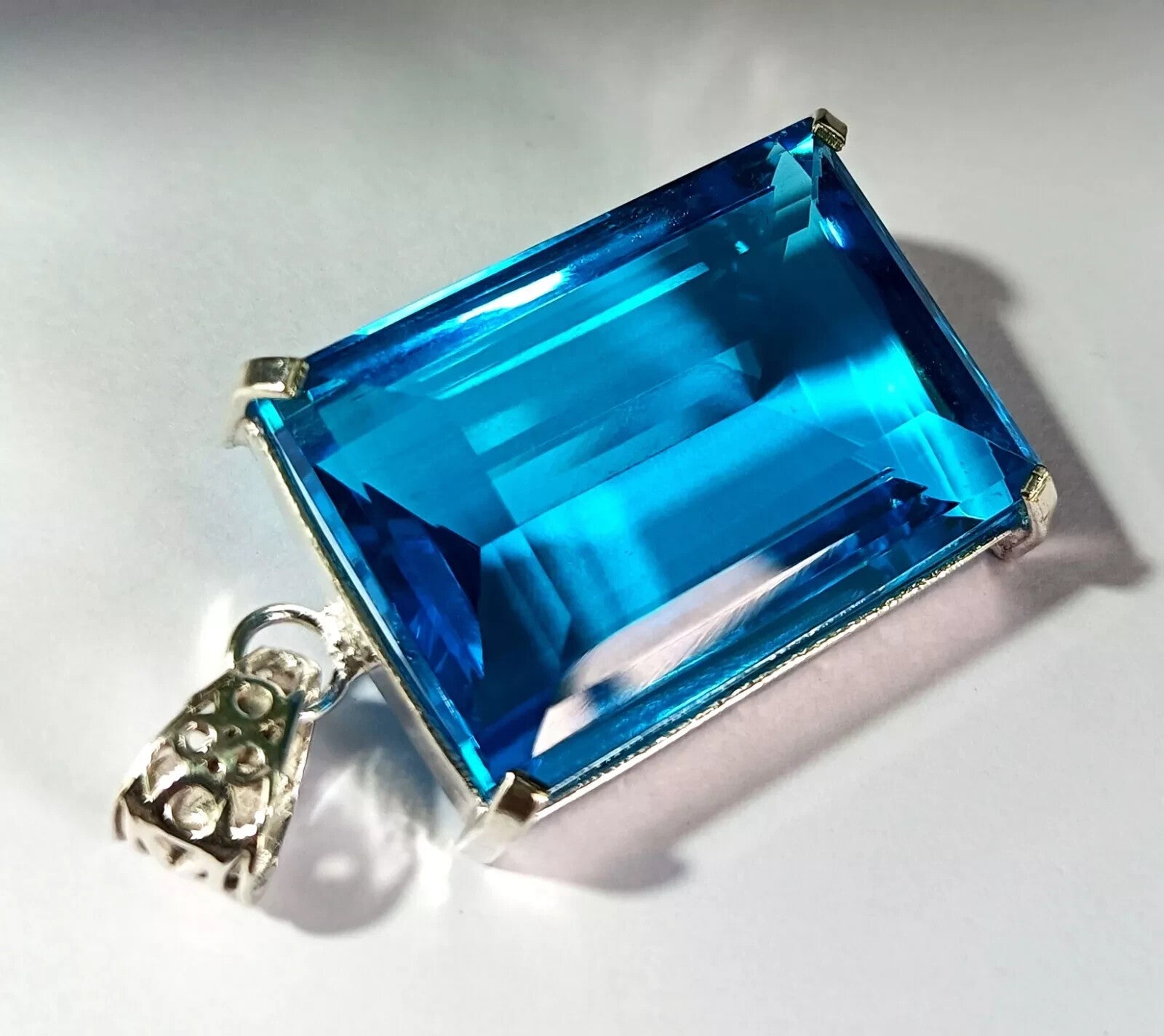 92.45 Ct EGL Certified Natural Topaz 925 Solid Silver Pendant Loose Gemstone