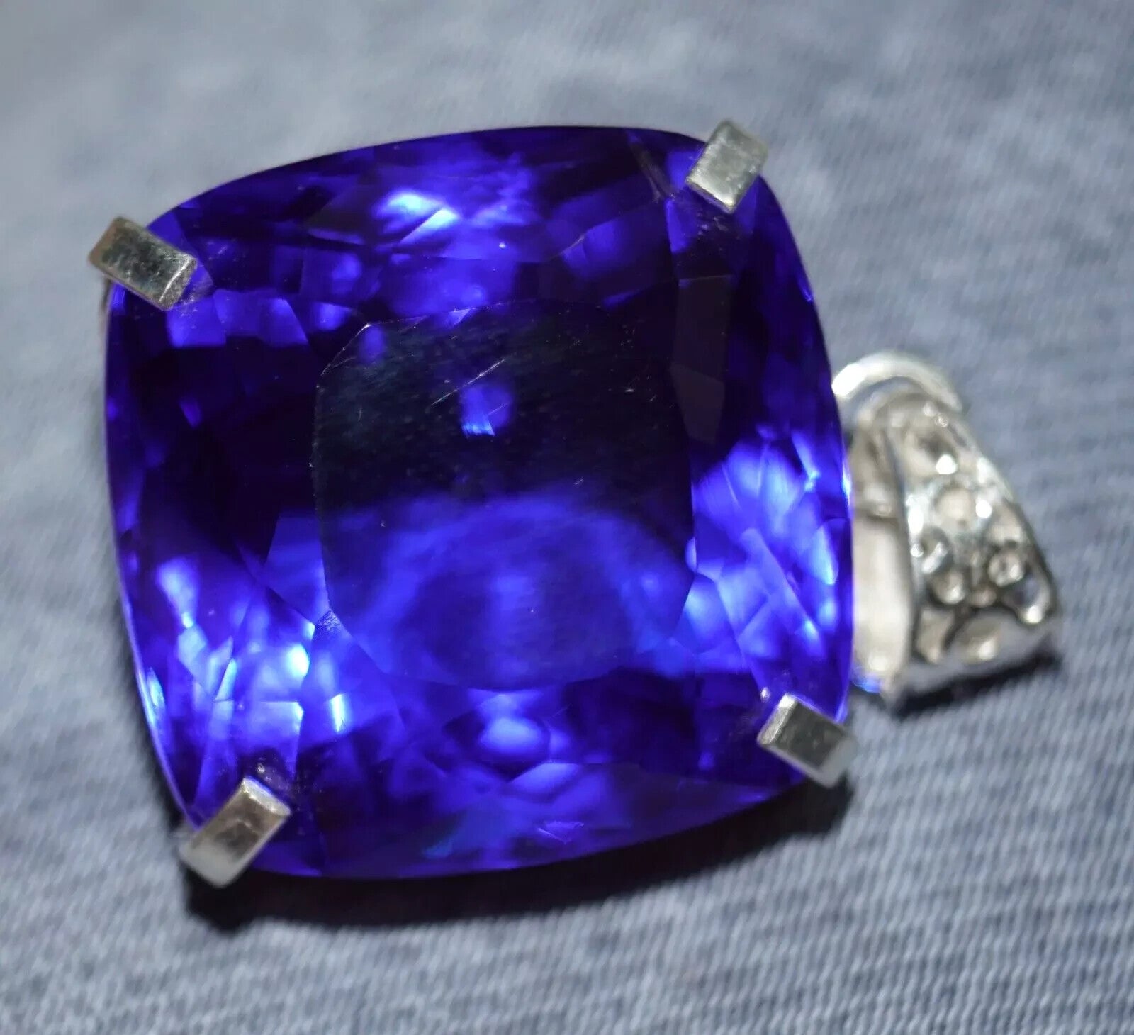 97.35 Ct Natural Topaz 925 Solid Silver Pendant Certified Cushion Loose Gemstone