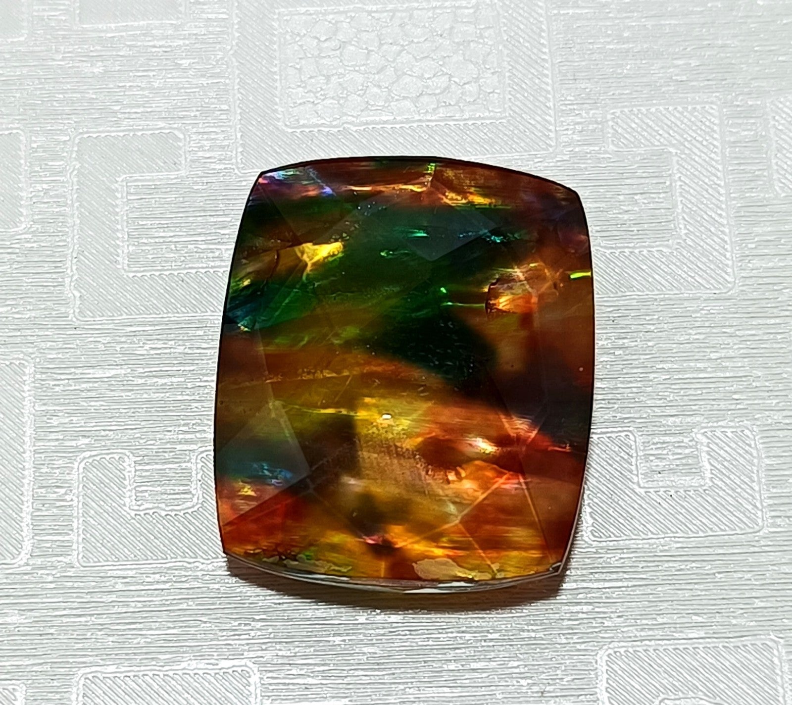 23.05 Ct Natural Ammolite Cushion Opal-Like Organic Doublet Rare Loose GEMSTONE