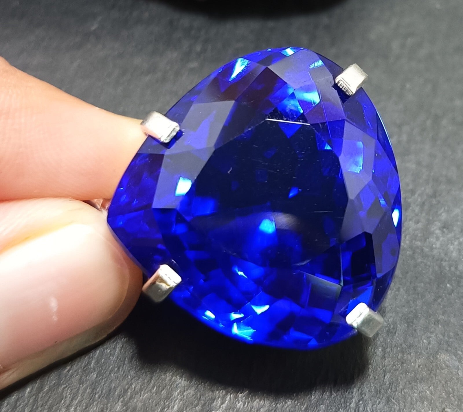 Blue Little Heart Topaz Certified Natural 77.15 Ct 925 Sliver Pendant Gemstone