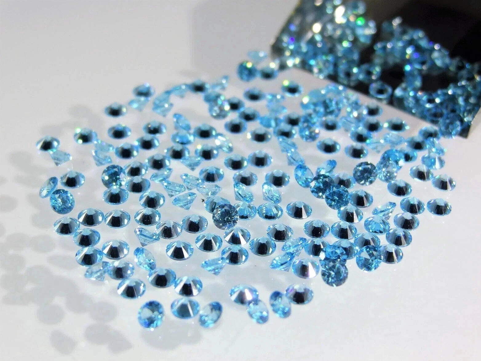 4 MM 24 Pcs Lot Natural Santa Maria Aquamarine Round Cut EGL Certified Gemstone