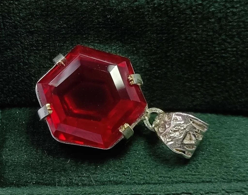 25.90 Ct Natural Ruby Hexagon Necklace Silver Jewelry Handmade loose Gemstone