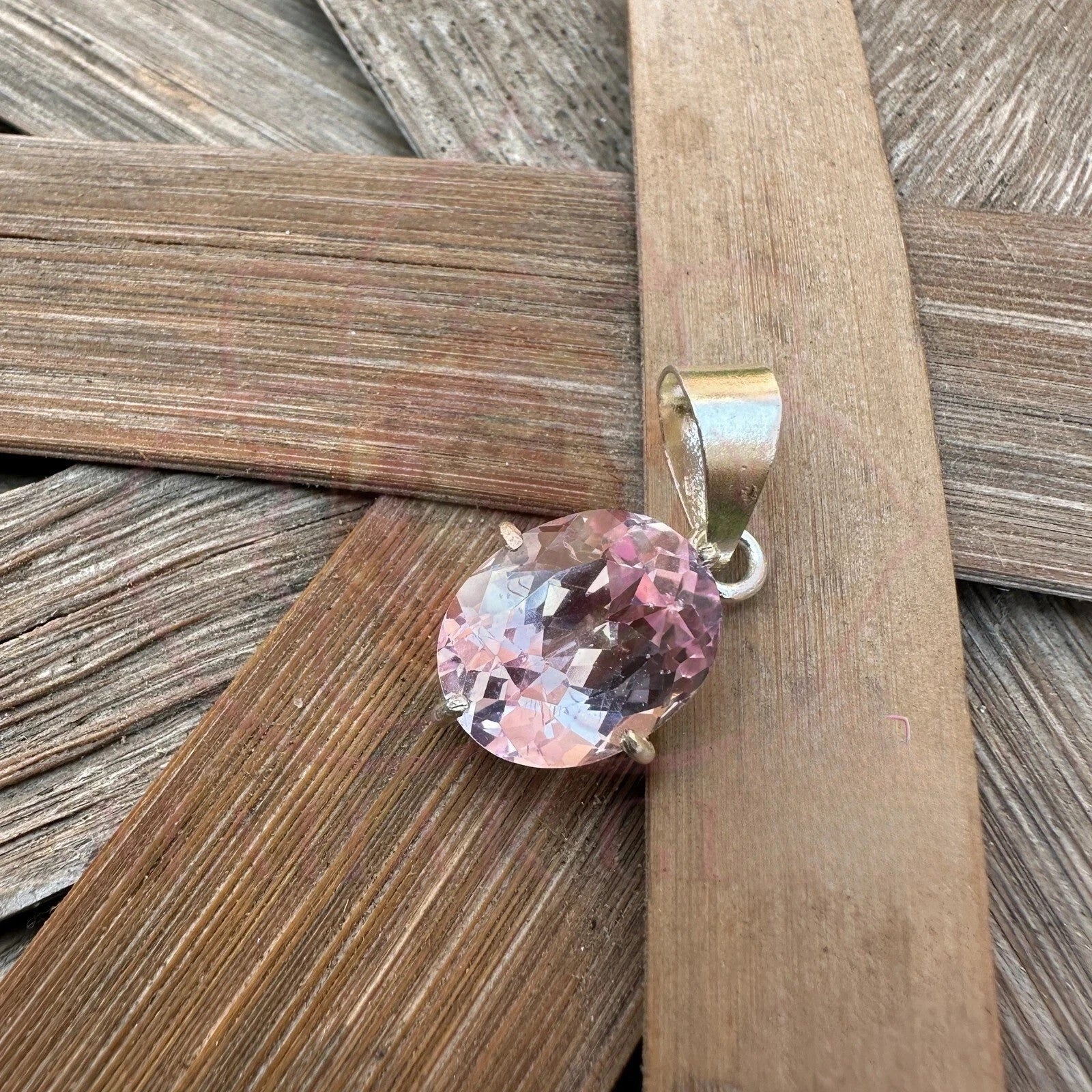 20.80 Ct Natural Pink Morganite Pendant in 925 Silver - Trending GIE Certified