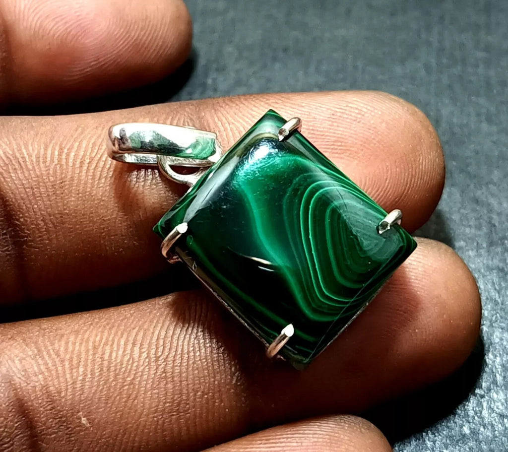 40.80 Natural Green Malachite Hand-Made Pendant In Solid Silver Certified A+Gems