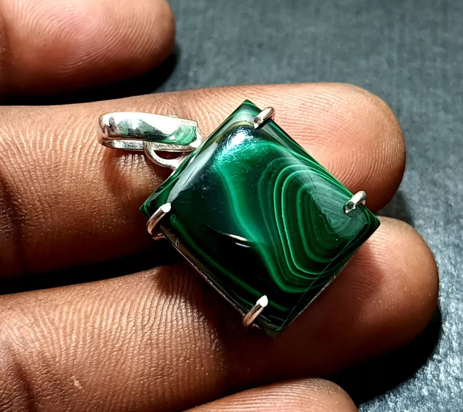 40.80 Natural Green Malachite Hand-Made Pendant In Solid Silver Certified A+Gems