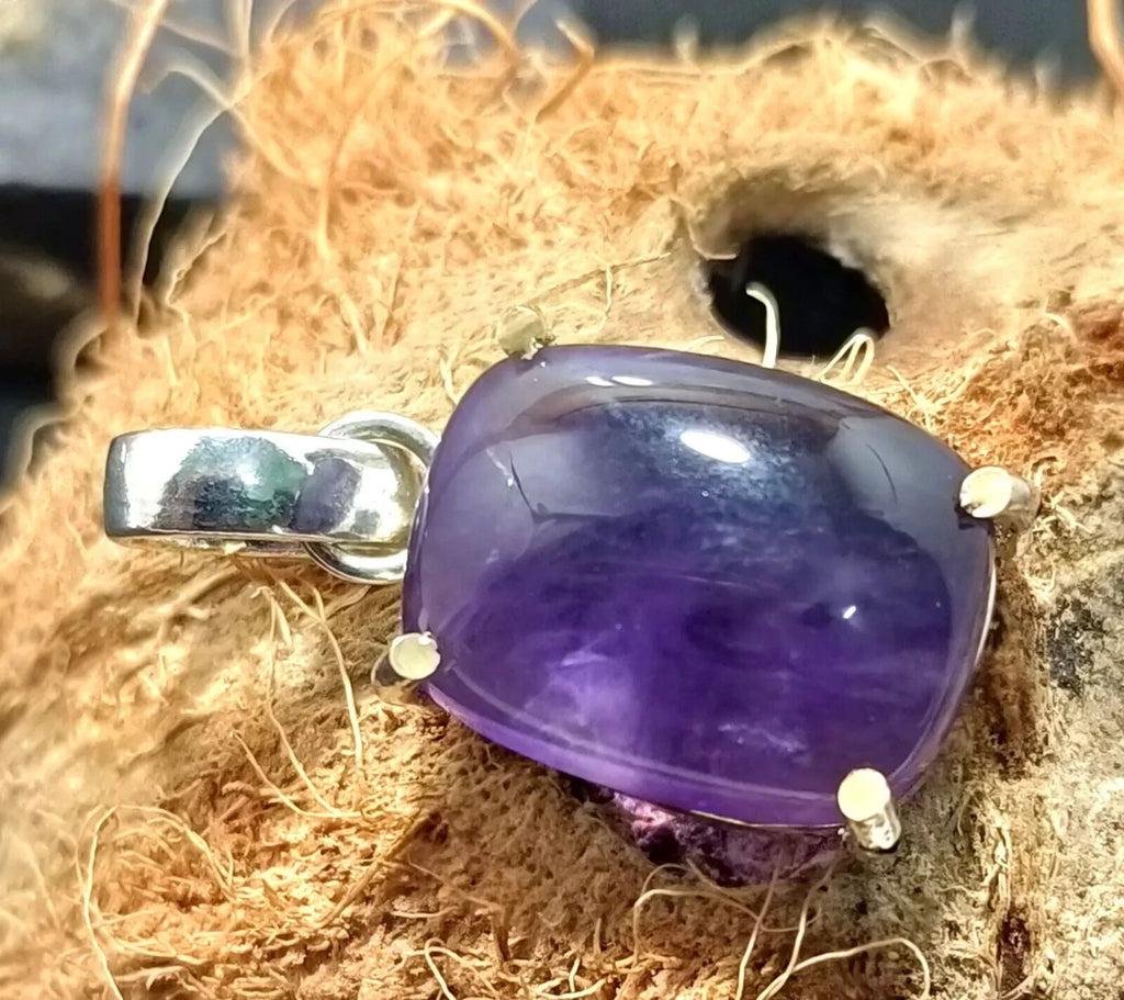 Flawless Natural PURPLE Amethyst 24.90 Ct Sterling Silver Cabochon A++ Pendant